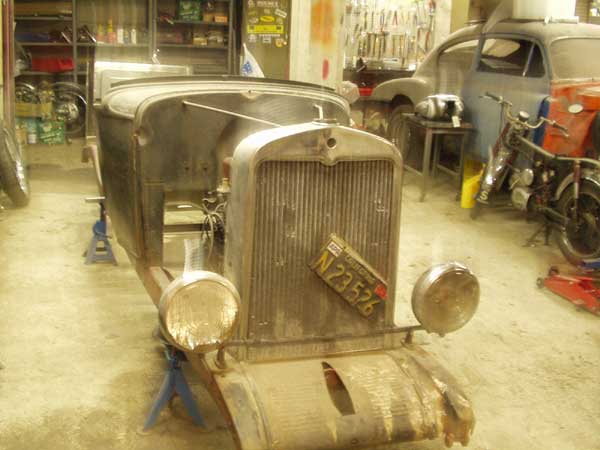 31-chev-nostalgic-project-olds-coupe-in-the-shades
